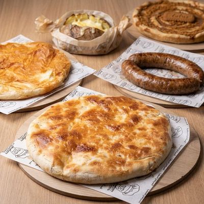 Family Savory Pie Feast for 4