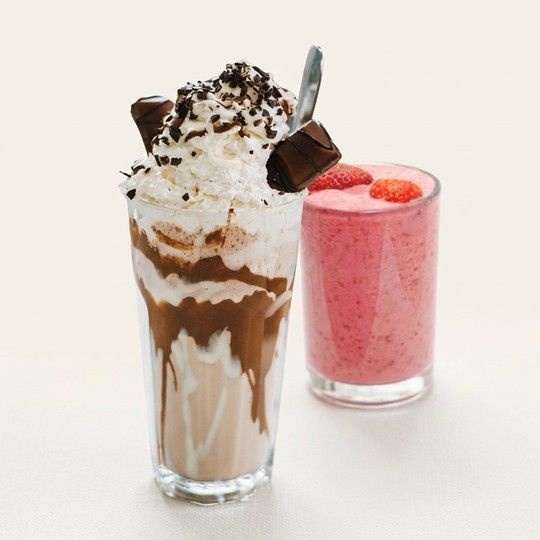 King Chocolate & Strawberry Treat