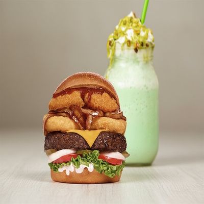 A.U.F Burger photo 3