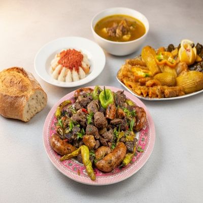 Mixed Order Family Feast for 4