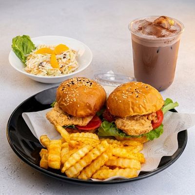 Chicken Crispy Burger Combo