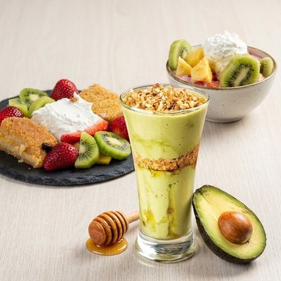 Family Fruit & Nut Feast for 4