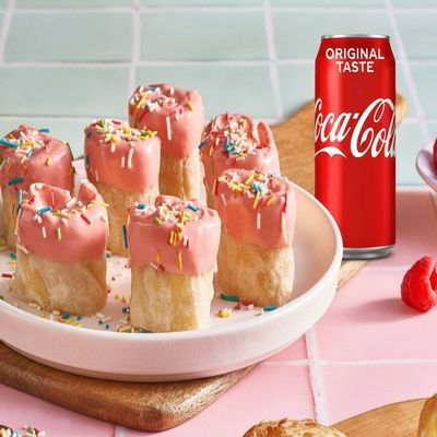 Raspberry Roll & Coca-Cola