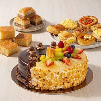 Family Sweet & Savory Feast for 4