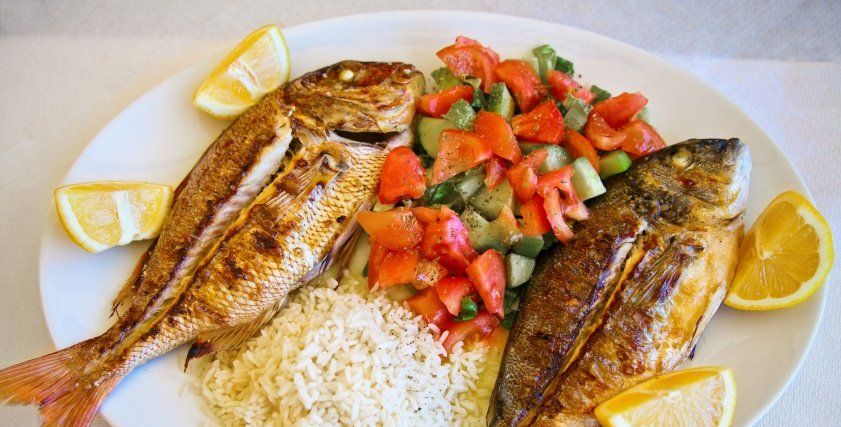 Tilapia Fish Meal For 4 Persons