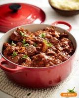 Knuckles With Tomato Sauce Casserole