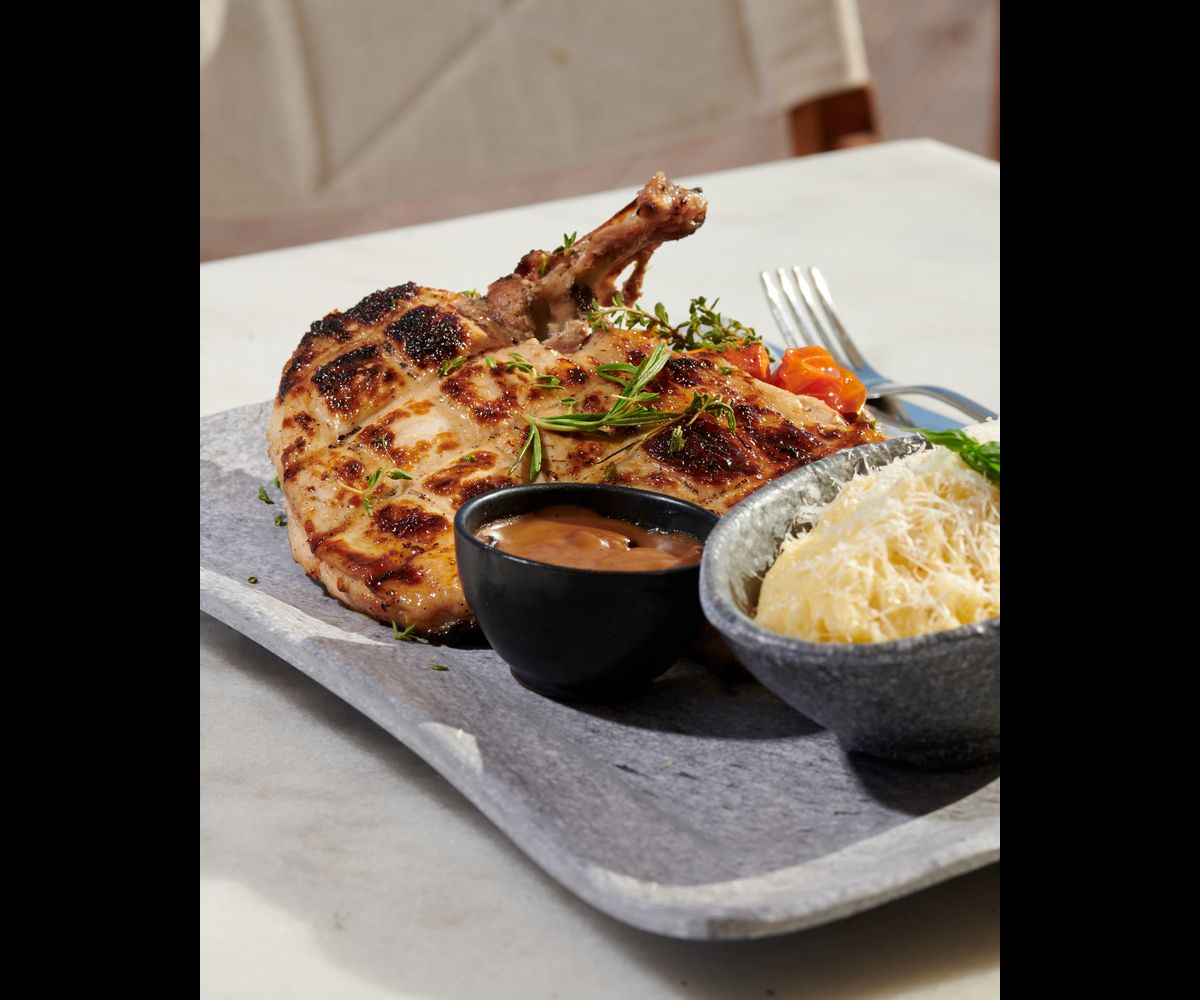 1/2 Grilled Boneless Chicken
