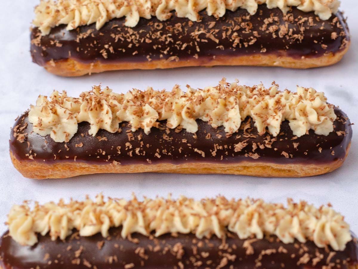 Éclair Tiramisu
