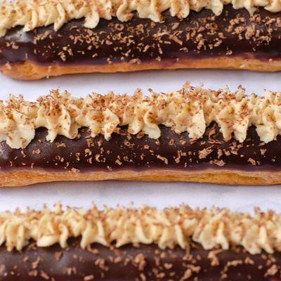Éclair Tiramisu