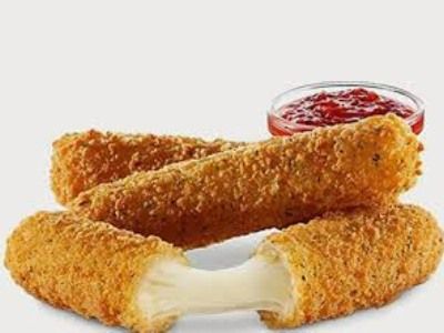 Fried Mozzarella Cheese Sticks