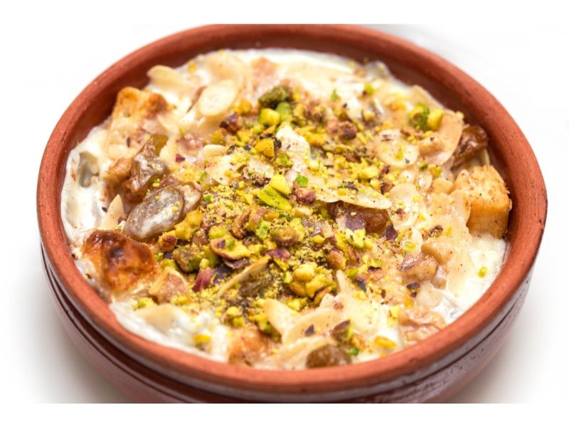 Umm Ali With Qeshta And Honey