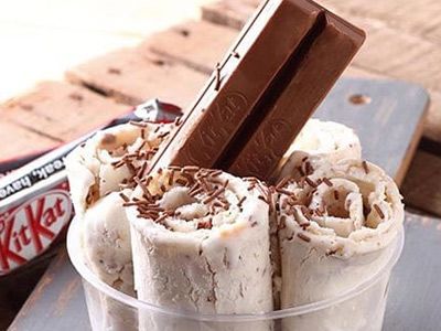 KitKat Chocolate Ice Cream Roll