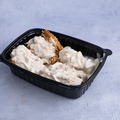 Wings with Creamy Onion Sauce
