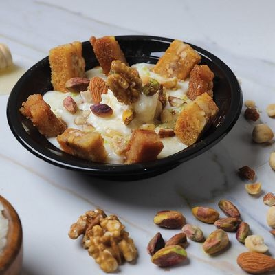 أرز بالحليب، شوكولاتة وكيك مع كراميل