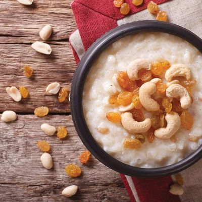 Rice pudding with nuts