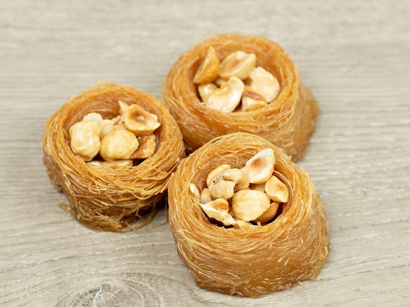Asawer Konafa With Hazelnut
