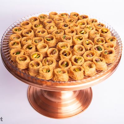 Knafeh Asawer with Pistachios