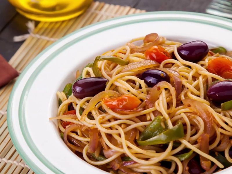 Mushroom And Olives Spaghetti