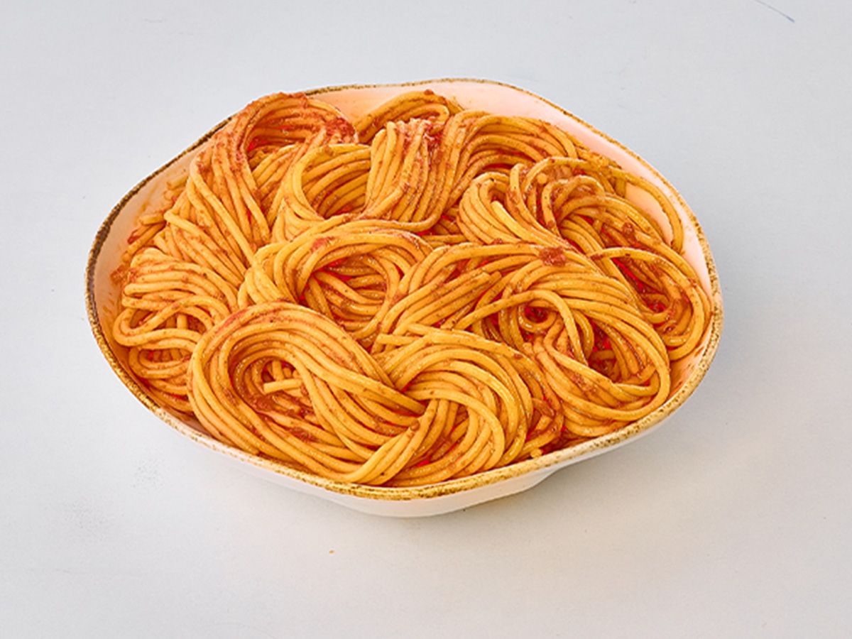 Spaghetti Pasta With Red Sauce