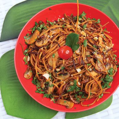 Spaghetti with mushrooms pasta