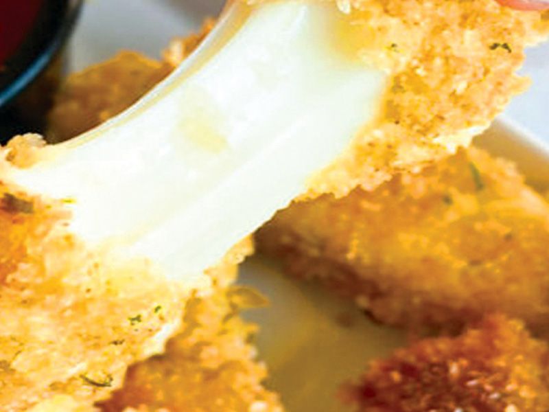 Fried Mozzarella Cheese