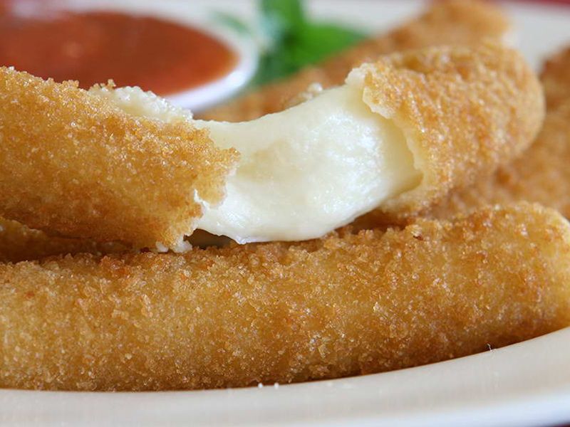 Fried Mozzarella Cheese Sticks