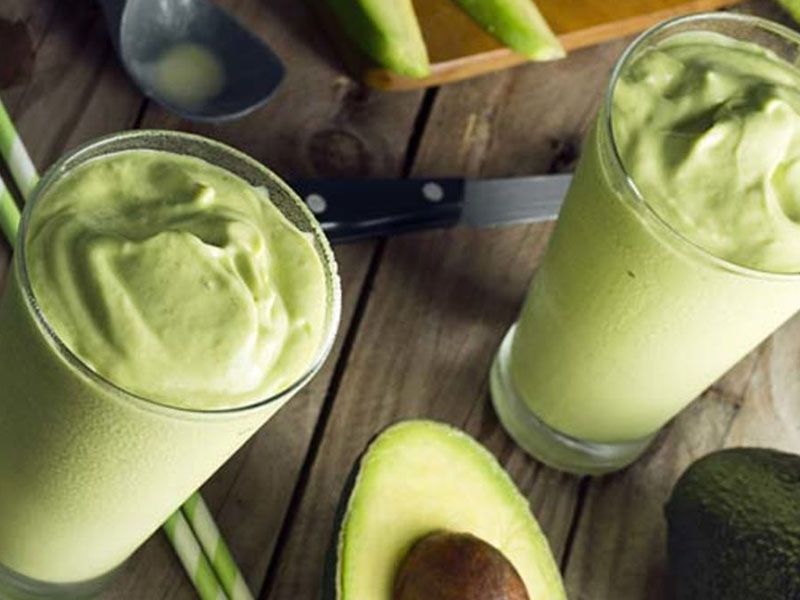 Avocado With Dates And Yogurt Cocktail