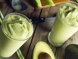 Avocado With Dates And Yogurt Cocktail