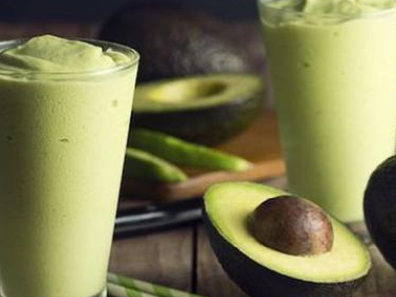 Avocado With Dates Juice