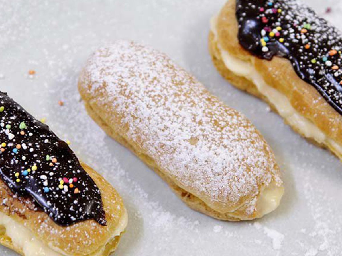 Classic Eclair
