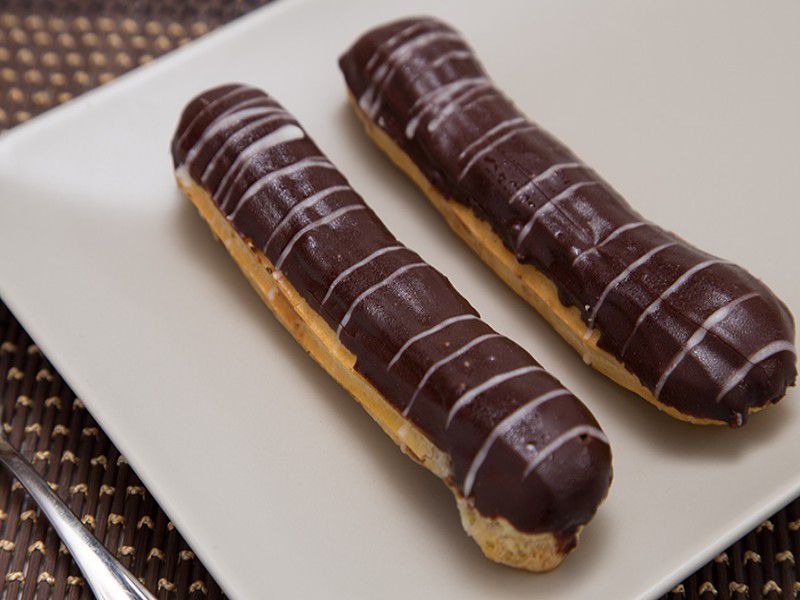 Chocolate Éclair