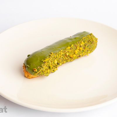 Eclair Pistachio
