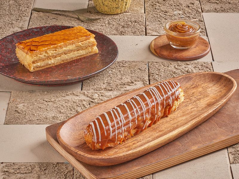 Caramel Eclair