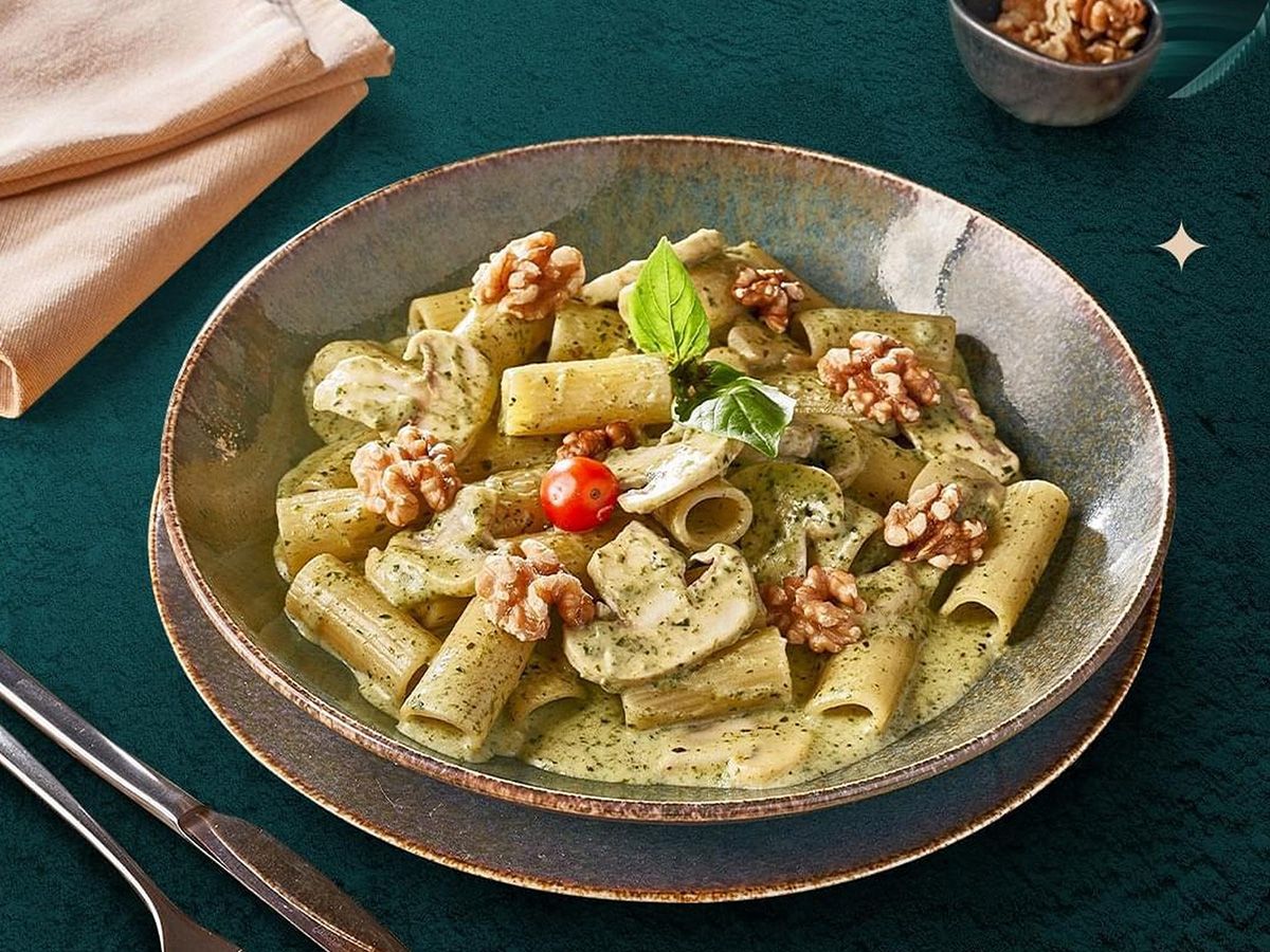 AL PESTO dish