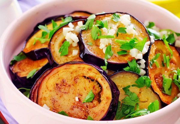 Eggplant with Vinegar and Garlic Salad