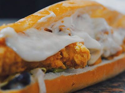 Chicken Crunchy And Smoked Beef With Mozzarella Cheese Sandwich
