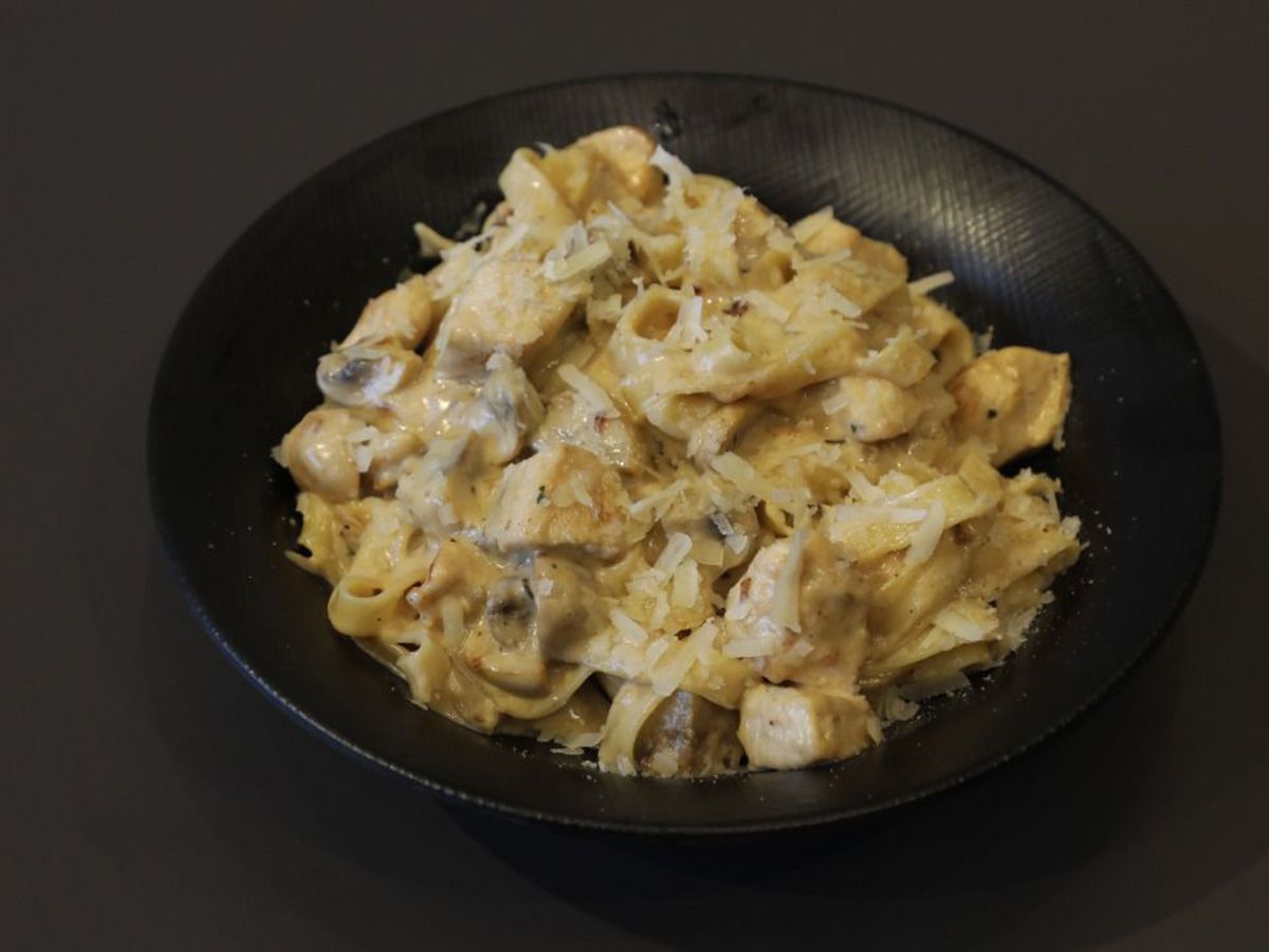 Alfredo pasta