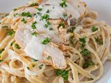 Fettuccine Alfredo Pasta