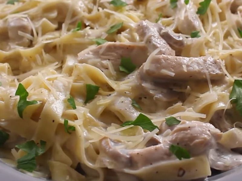 Chicken Alfredo