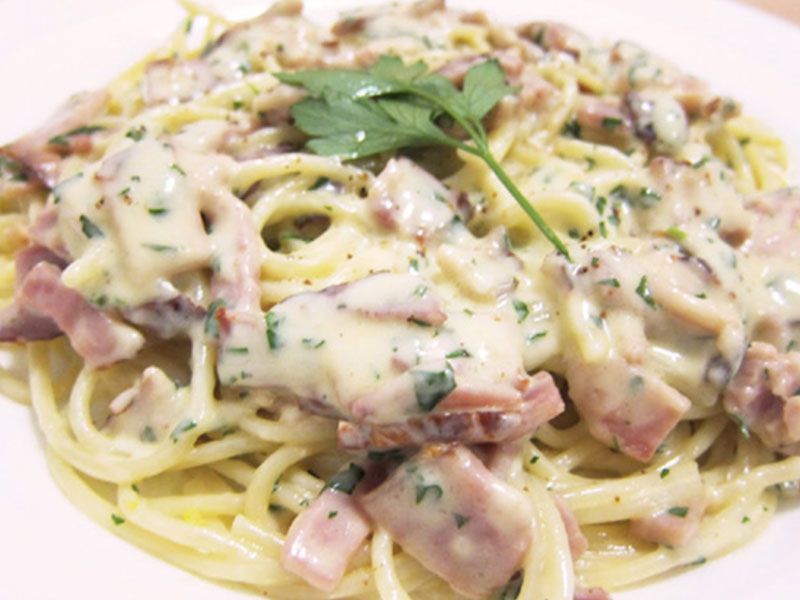 Alfredo Kofta Pasta