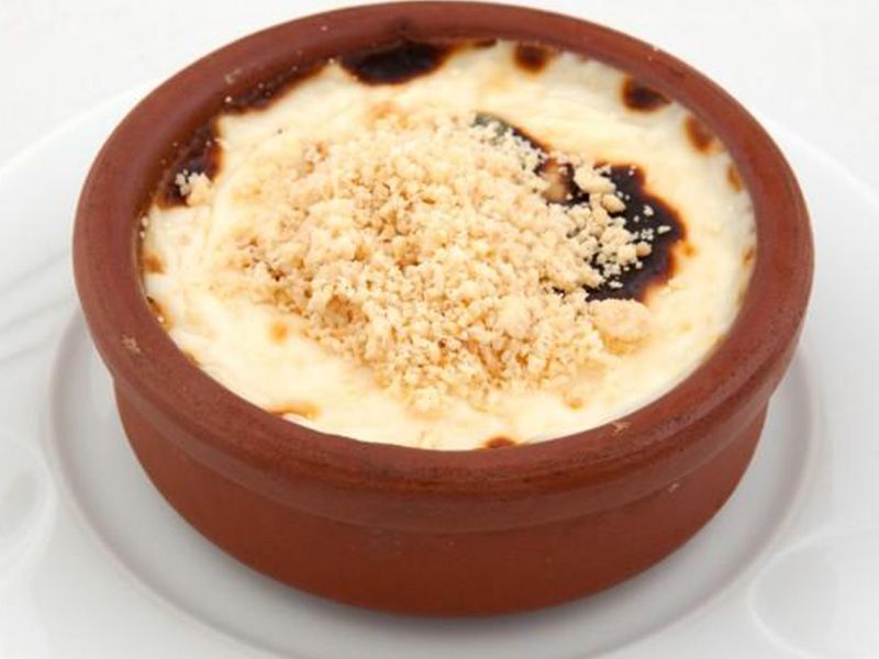 Qeshta And Nuts Umm Ali