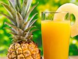 Fresh pineapple juice