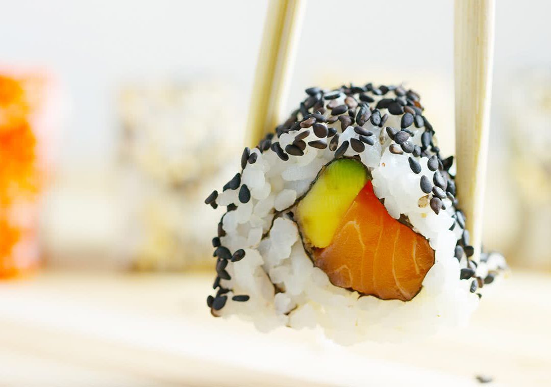 Salmon Ura Fried Roll