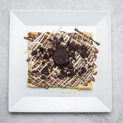 Fasting Crepe With Chocolate and Oreo