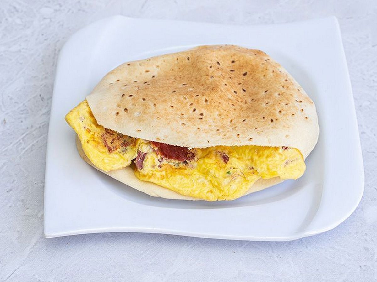 Egg With Hot Dog