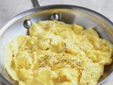 Mix cheese omelette platter