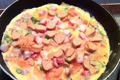 Omelette Egg With Hot Dog Sandwich