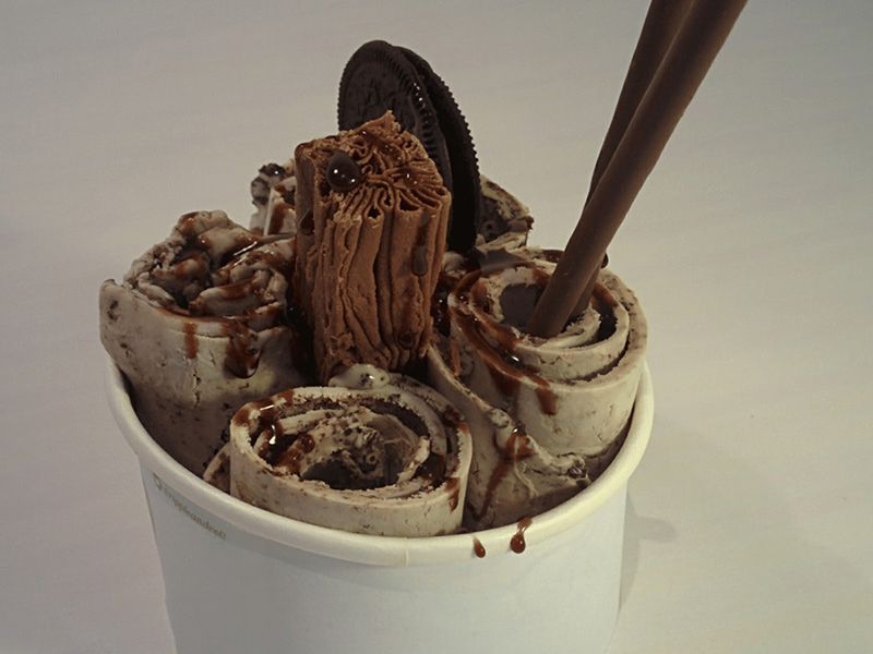 Cadbury Chocolate Ice Cream Roll