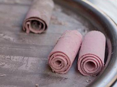 Vanilla Ice Cream Roll