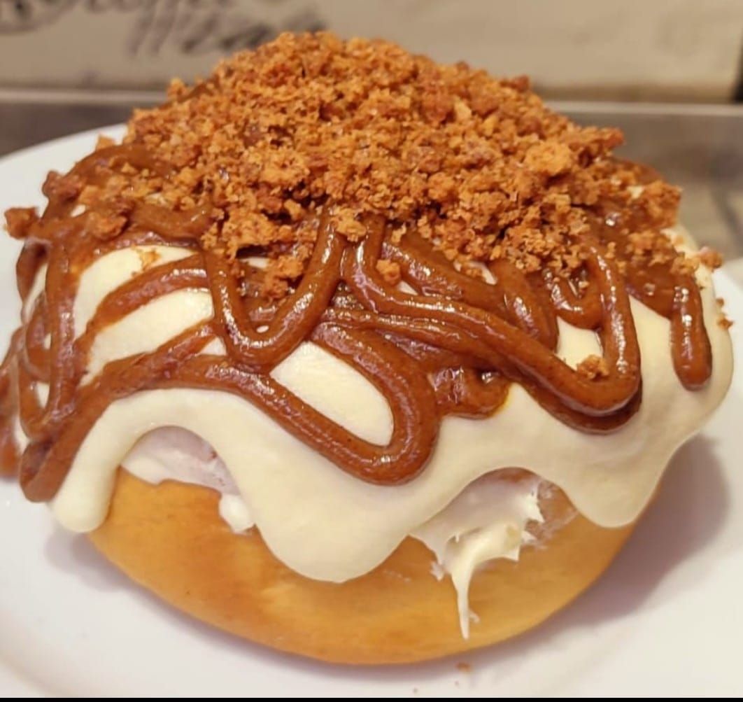 Cinnabon Lotus